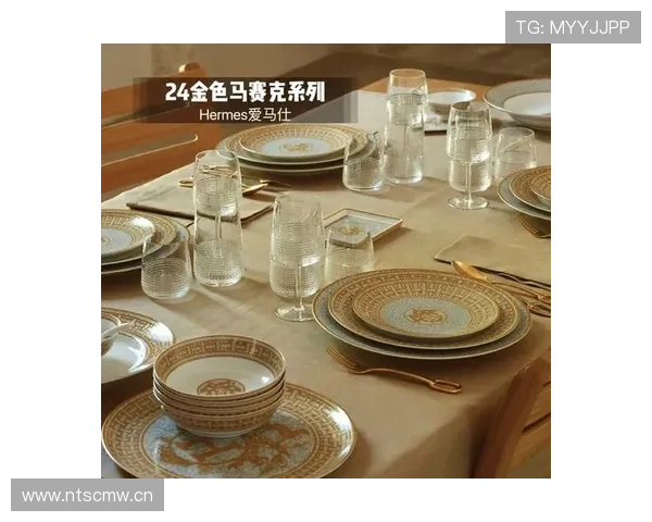 刷到惠若琪家厨房那张图，餐具像奢侈品，我这顿饭都吃不下了